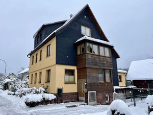 23868376-Ferienwohnung-4-Steinbach-Hallenberg-300x225-1