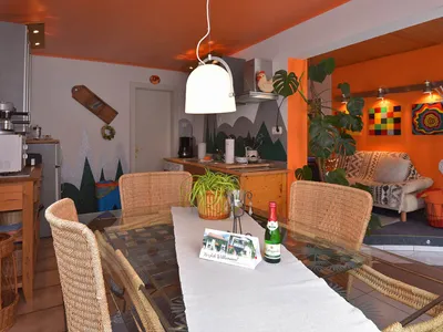 DiningRoom