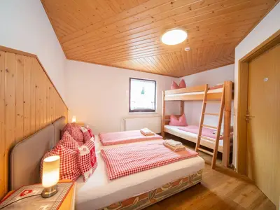 Ferienwohnung für 4 Personen (50 m²) in Steinbach-Hallenberg 6/7