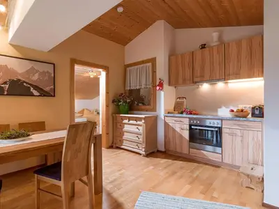 Ferienwohnung für 7 Personen (90 m²) in Steinberg am Rofan 9/10