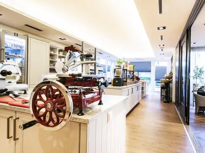 020_hotel legenda╠êr_c_miriamraneburger