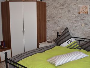 23513538-Ferienwohnung-3-Steineberg-300x225-5