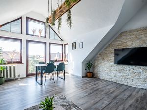 24015547-Ferienwohnung-3-Steinenbronn-300x225-1