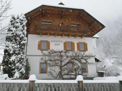 Außenansicht des Gebäudes