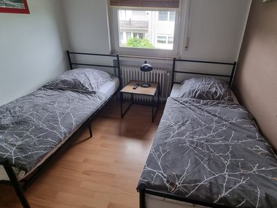 Schlafzimmer 2