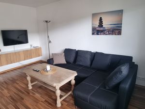 21758773-Ferienwohnung-4-Steinfurt-300x225-2