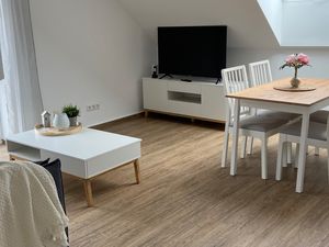 23663914-Ferienwohnung-3-Steinhude-300x225-4