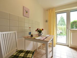 19339847-Ferienwohnung-3-Stellshagen-300x225-3