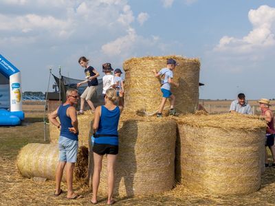 Spaß im Stroh