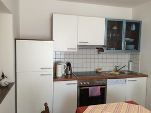 23125969-Ferienwohnung-4-St.Kanzian am Klopeiner See-300x225-1