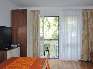 13767032-Ferienwohnung-2-St.Kanzian am Klopeiner See-300x225-4