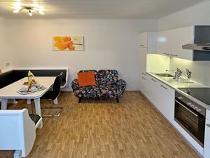 23118881-Ferienwohnung-5-St.Kanzian am Klopeiner See-300x225-1