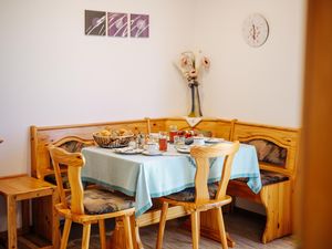 23912377-Ferienwohnung-4-St.Kanzian am Klopeiner See-300x225-5