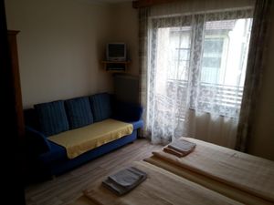 24047839-Ferienwohnung-5-St.Kanzian am Klopeiner See-300x225-4