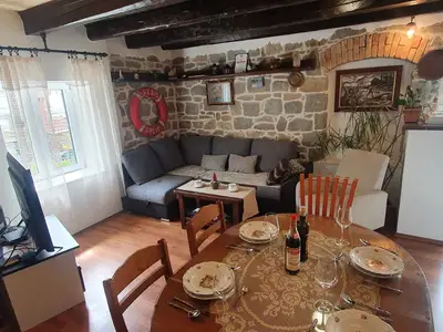Ferienwohnung für 5 Personen (60 m²) in Stobreč 1/10