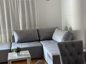 23134763-Ferienwohnung-5-Stobreč-300x225-3