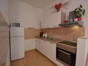 23916995-Ferienwohnung-4-Stobreč-300x225-4