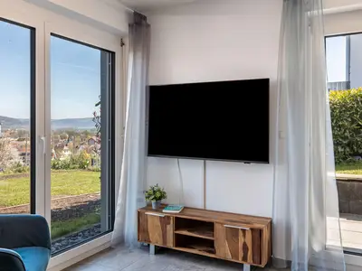 Photo, INSIDE, OUTSIDE