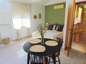 22434475-Ferienwohnung-2-Stomorska-300x225-4