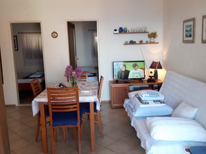 23931164-Ferienwohnung-4-Stomorska-300x225-2