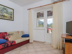 23730708-Ferienwohnung-4-Ston-300x225-1