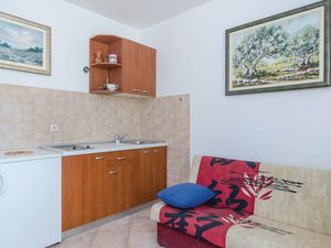 23730708-Ferienwohnung-4-Ston-300x225-4