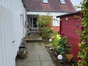 23375971-Ferienwohnung-4-Stralsund-300x225-0