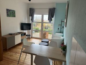 23964269-Ferienwohnung-2-Stralsund-300x225-0