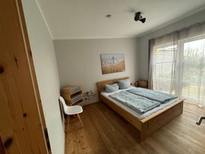 23964269-Ferienwohnung-2-Stralsund-300x225-3