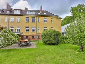 23976351-Ferienwohnung-8-Stralsund-300x225-1