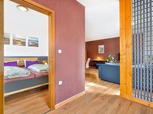 23976372-Ferienwohnung-5-Stralsund-300x225-5