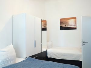 24046343-Ferienwohnung-5-Stralsund-300x225-5