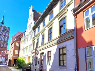 Ferienwohnung für 6 Personen (108 m²) in Stralsund 1/10