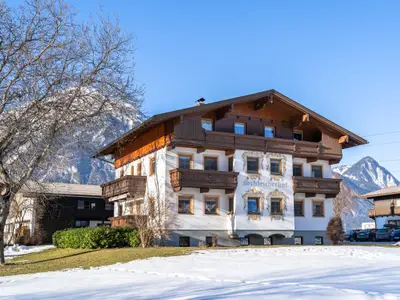 Außenseite Ferienhaus [Winter]