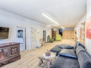 18620323-Ferienwohnung-10-Strassen-300x225-4