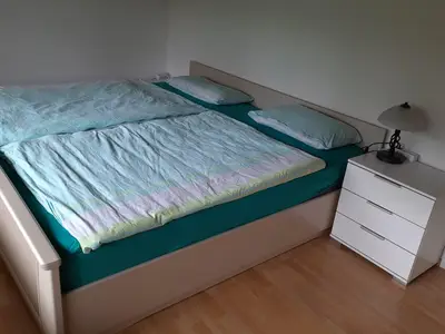 Schlafzimmer Foto 2