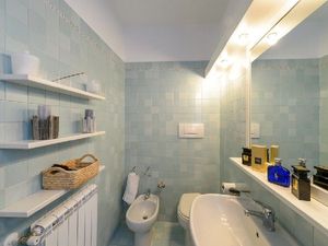 23363129-Ferienwohnung-5-Stresa-300x225-0