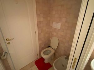 23464347-Ferienwohnung-4-Stresa-300x225-5