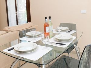 23531058-Ferienwohnung-4-Stresa-300x225-4