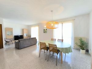 24049666-Ferienwohnung-6-Stresa-300x225-4