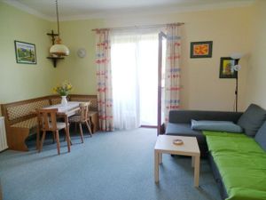 21625933-Ferienwohnung-4-Strobl-300x225-4