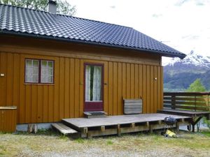 23365883-Ferienwohnung-7-Stryn-300x225-1