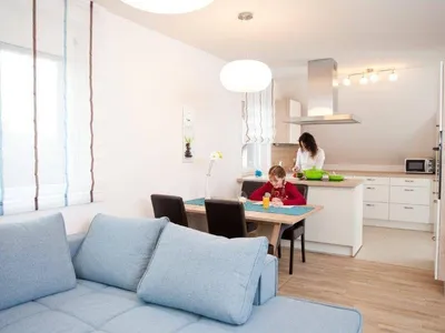 Wohnzimmer und Küche Ferienwohnung Sternenblau (Foto by www.fotospass.at)