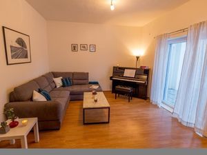 23696901-Ferienwohnung-9-Studenci-300x225-3