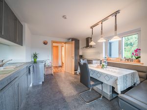 23895197-Ferienwohnung-8-Stuhlfelden-300x225-2