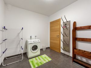 23850743-Ferienwohnung-5-Stumm im Zillertal-300x225-2