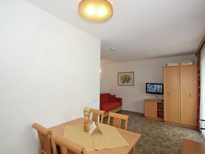 19336538-Ferienwohnung-4-Stumm im Zillertal-300x225-3