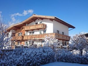 24035051-Ferienwohnung-10-Stumm im Zillertal-300x225-1