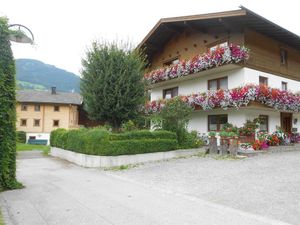 24035054-Ferienwohnung-8-Stumm im Zillertal-300x225-3