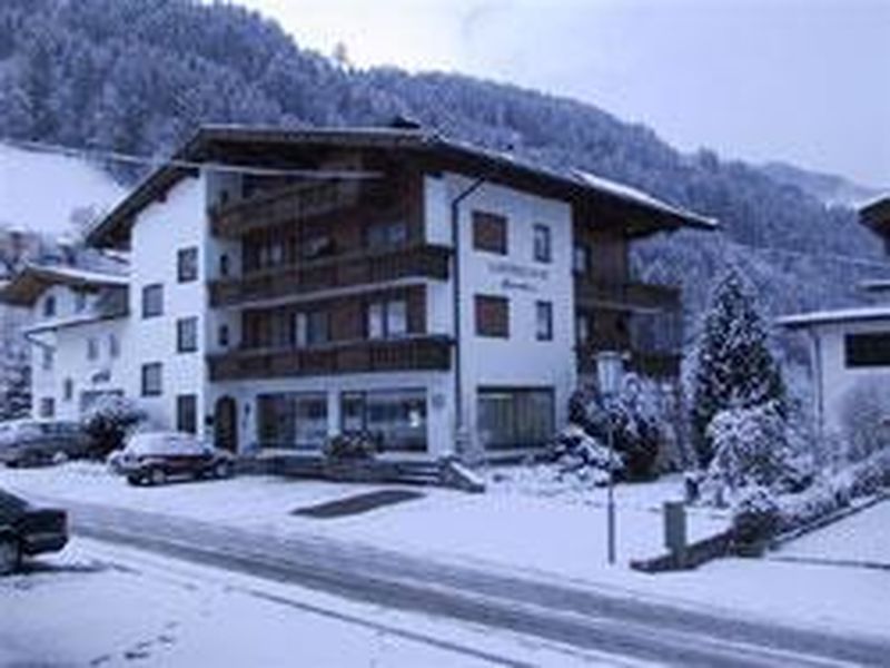 24035056-Ferienwohnung-6-Stumm im Zillertal-800x600-1